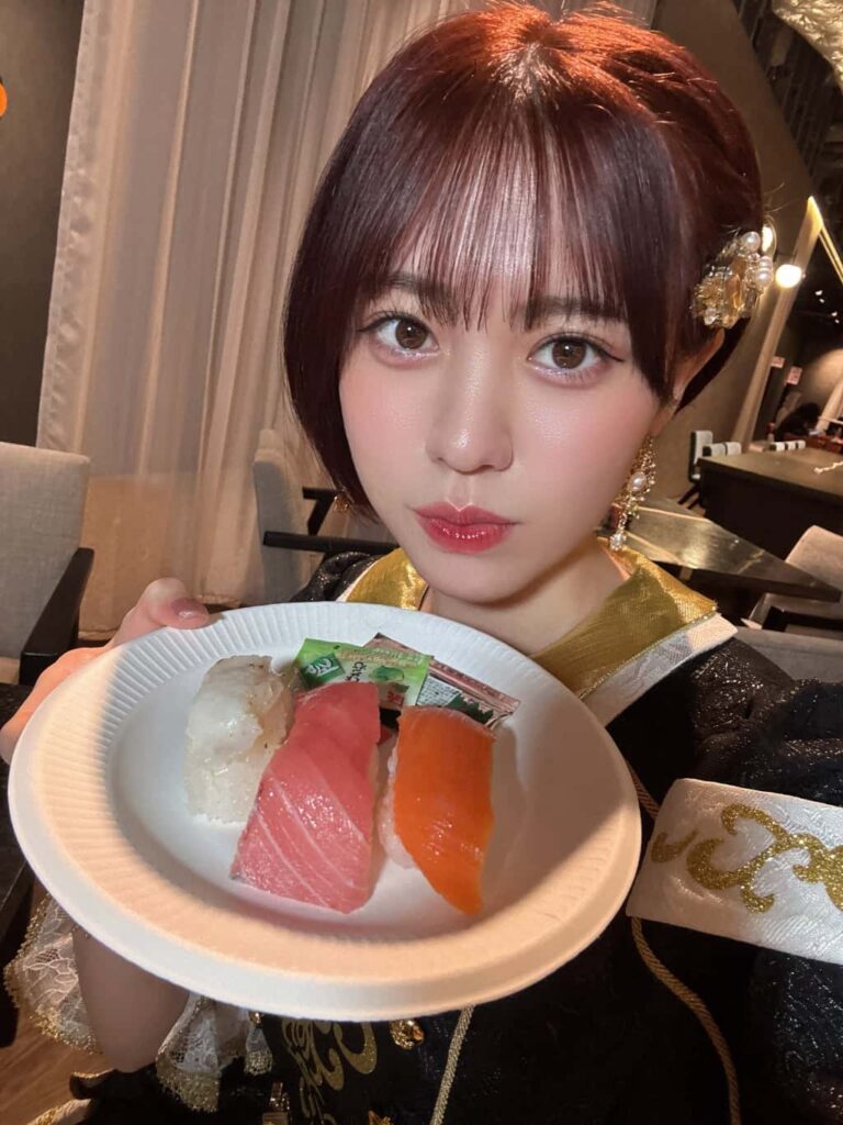 阿部菜々実(あべ ななみ)【白色】プロフィール｜FullCourse（フルコース）画像