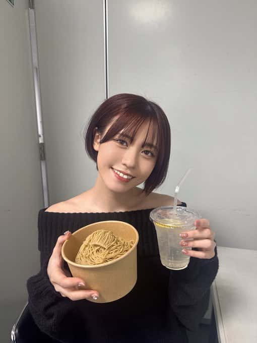 阿部菜々実(あべ ななみ)【白色】プロフィール｜FullCourse（フルコース）画像